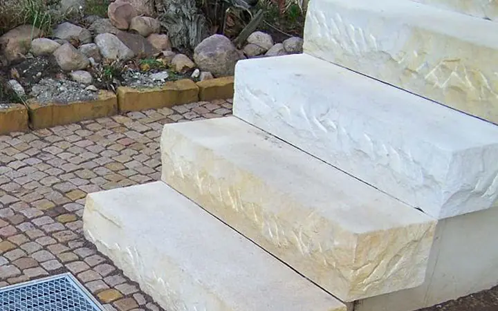 Bild zu den Informationen zu Natursteinhandel Alltag