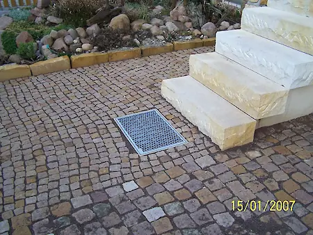 Bild in der Bildergallerie zu Sandstein Blockstufen