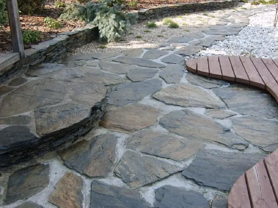 Bild zu den Informationen zu Natursteinhandel Alltag