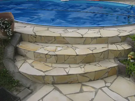 Bild in der Bildergallerie zu Kalksteinplatten